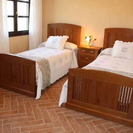 El Prau La Iglesia - Llanes シャレー *