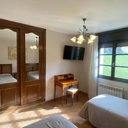 El Prau La Iglesia - Llanes シャレー Porrúa