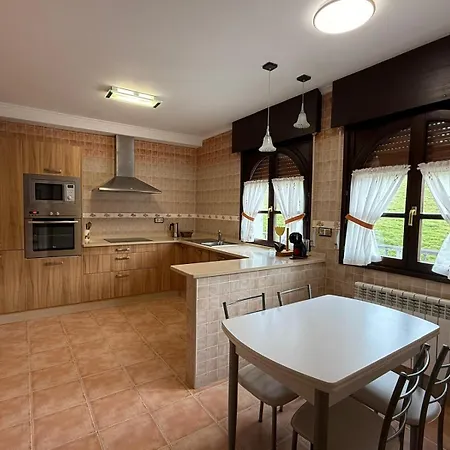 El Prau La Iglesia - Llanes Porrúa