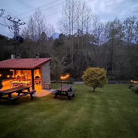 El Prau La Iglesia - Llanes シャレー *