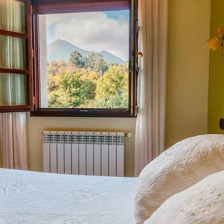 El Prau La Iglesia - Llanes シャレー *