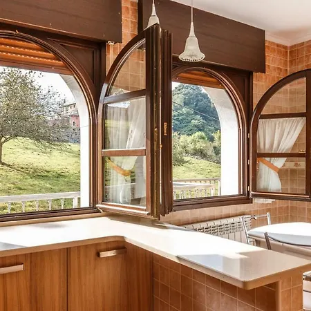 El Prau La Iglesia - Llanes シャレー *